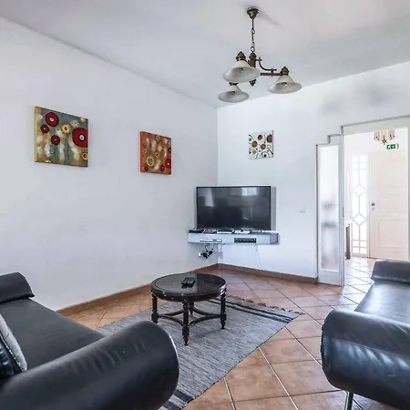 Villa Ninos