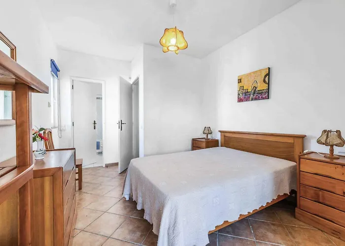 Ninos Villa