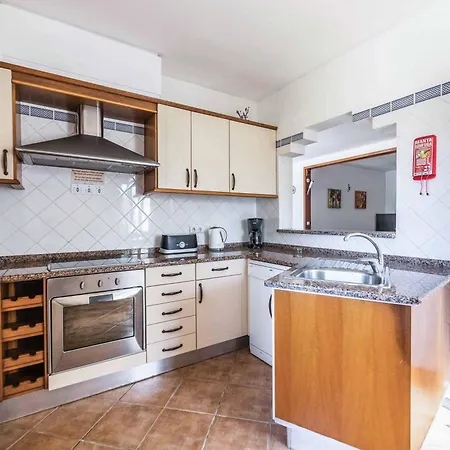 Ninos 빌라 알부페이라